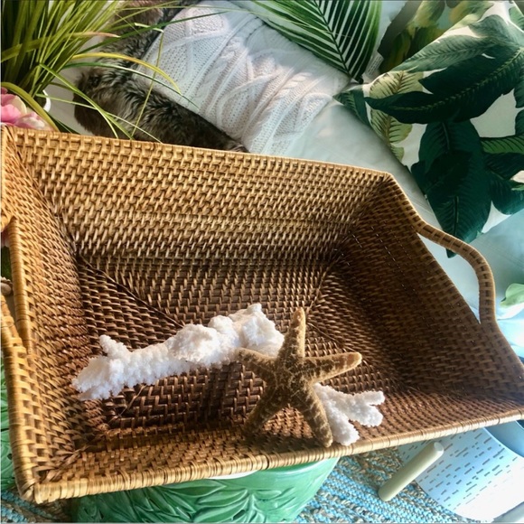 Huge Rattan Woven Handle Display Serving Basket - Picture 3 of 6